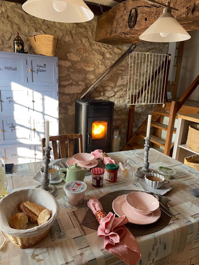 Les Galineaux Villa La Roquille Екстериор снимка