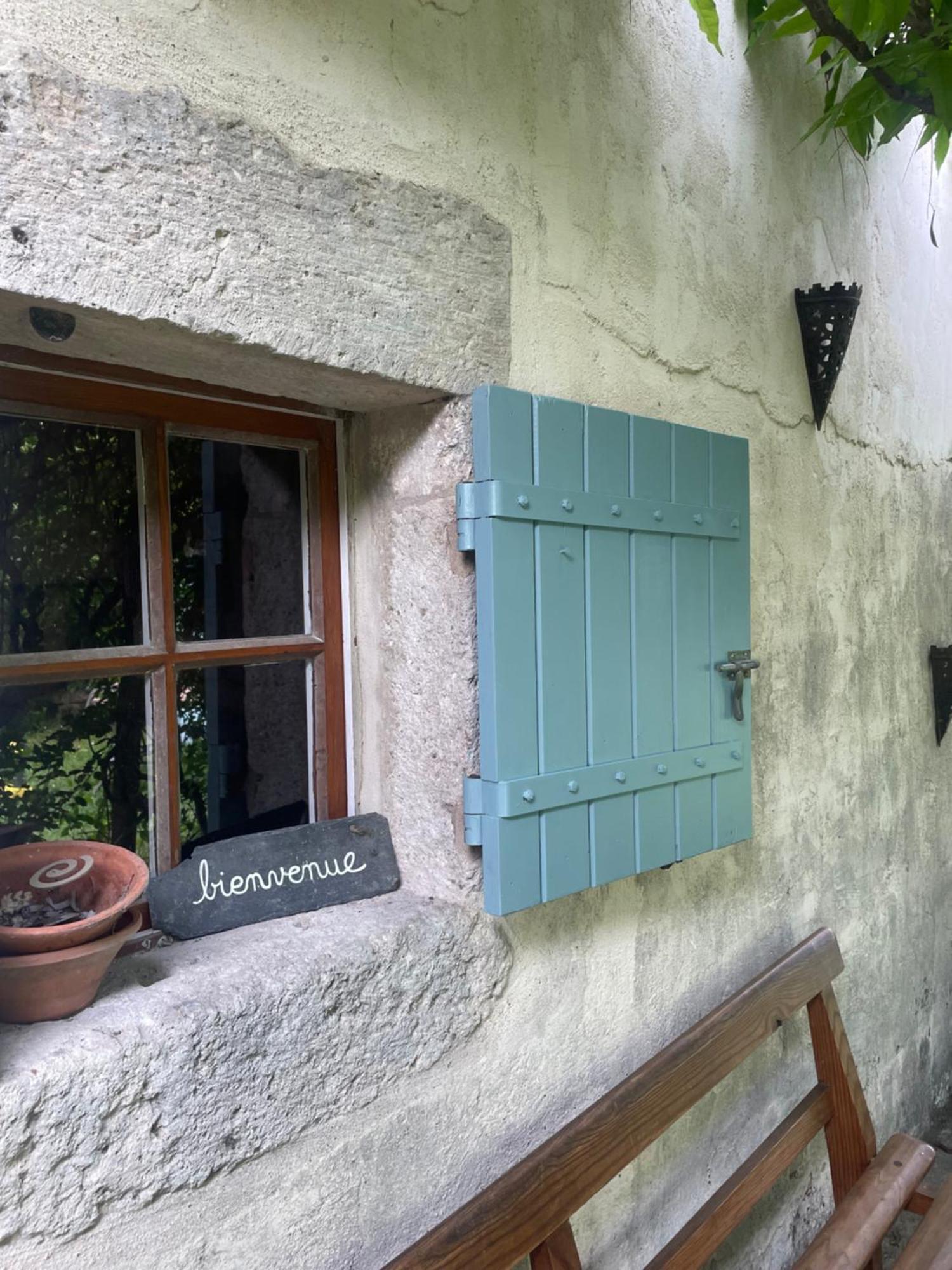 Les Galineaux Villa La Roquille Екстериор снимка