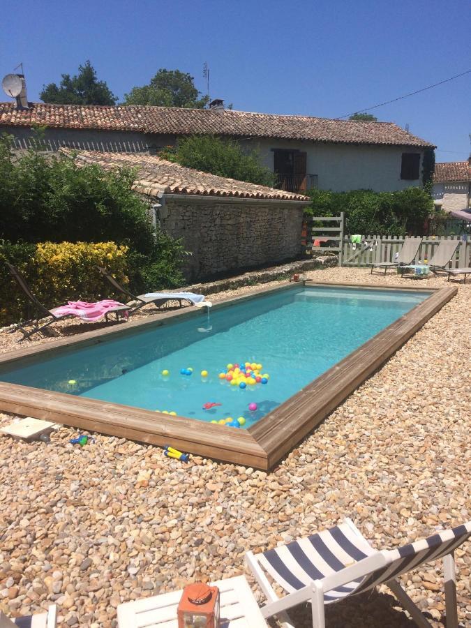 Les Galineaux Villa La Roquille Екстериор снимка