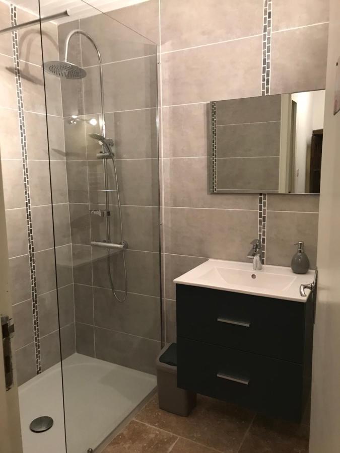 Les Galineaux Villa La Roquille Екстериор снимка